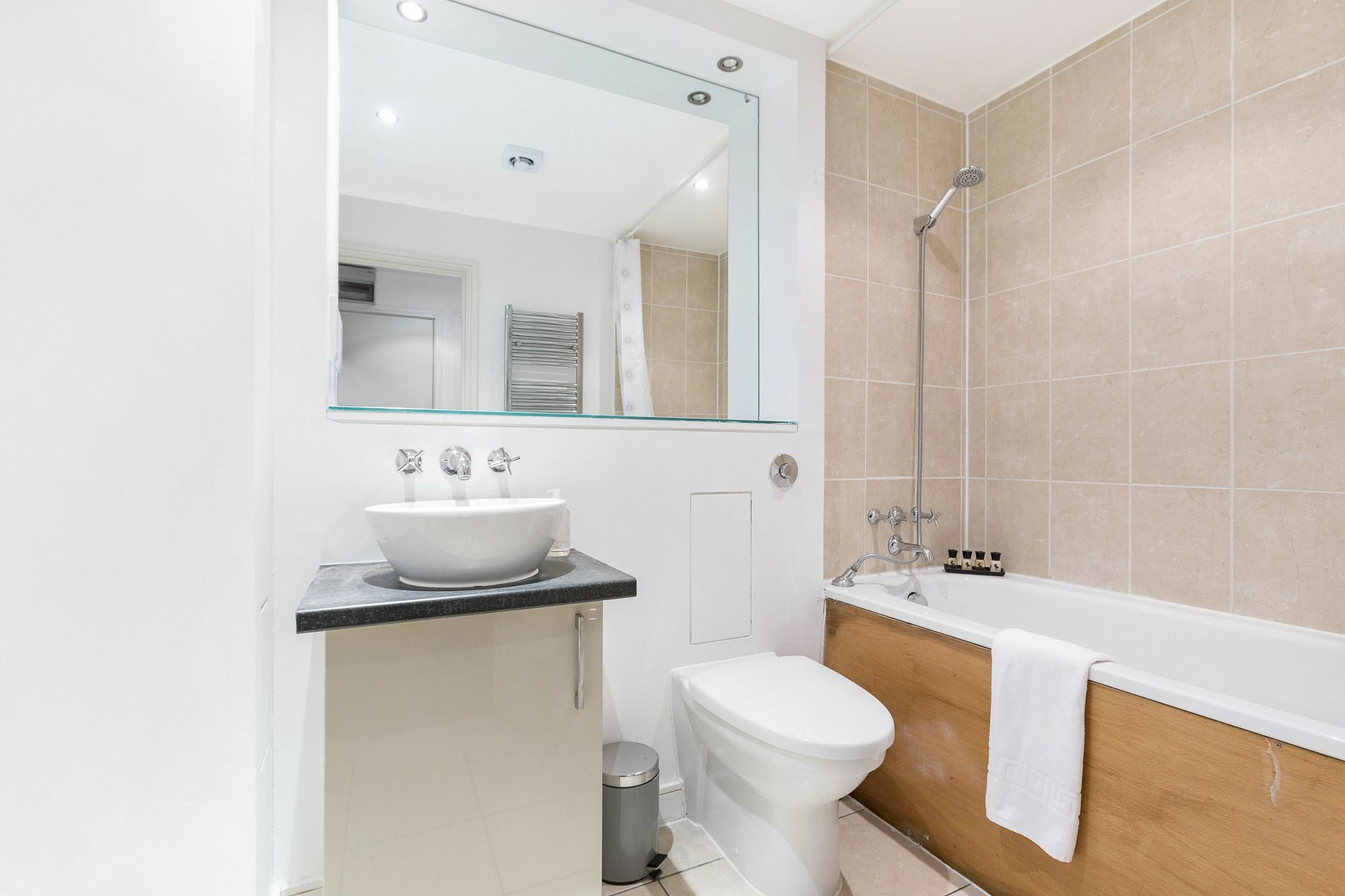 Club Living - Regents Park & Euston Apartments Londen Buitenkant foto
