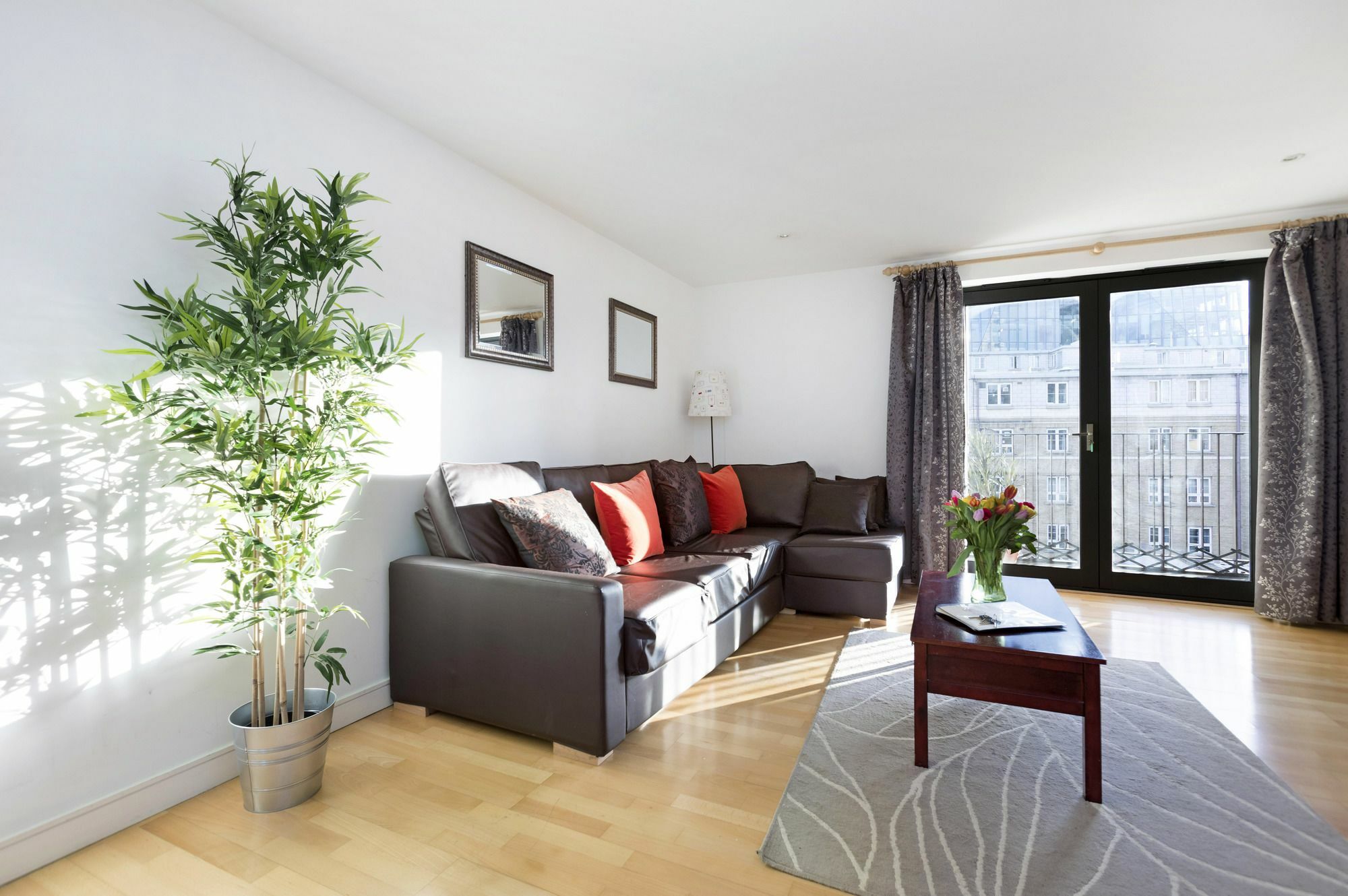 Club Living - Regents Park & Euston Apartments Londen Buitenkant foto