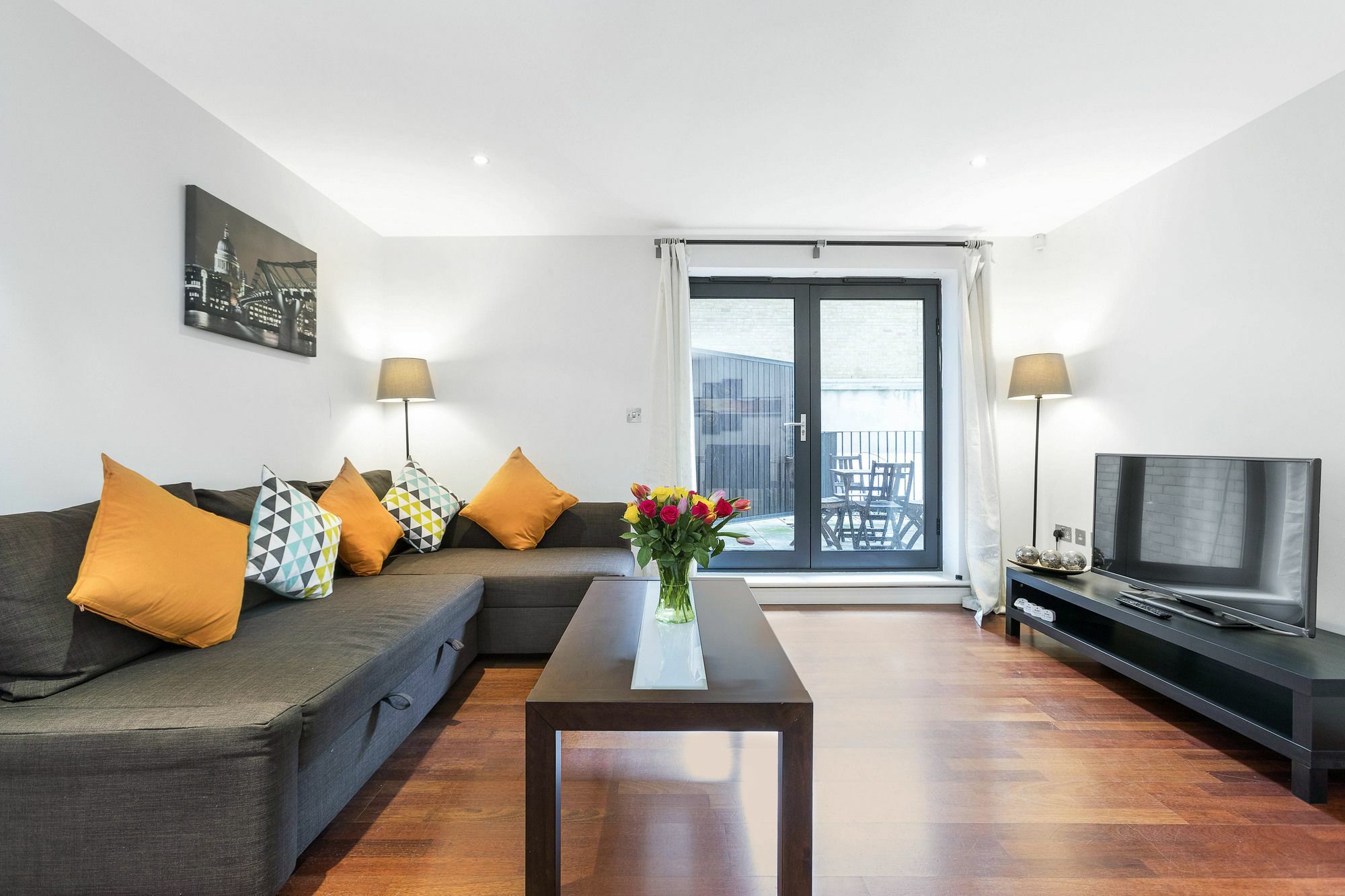 Club Living - Regents Park & Euston Apartments Londen Buitenkant foto